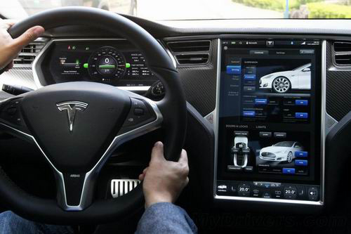 车载触摸显现屏导航案例