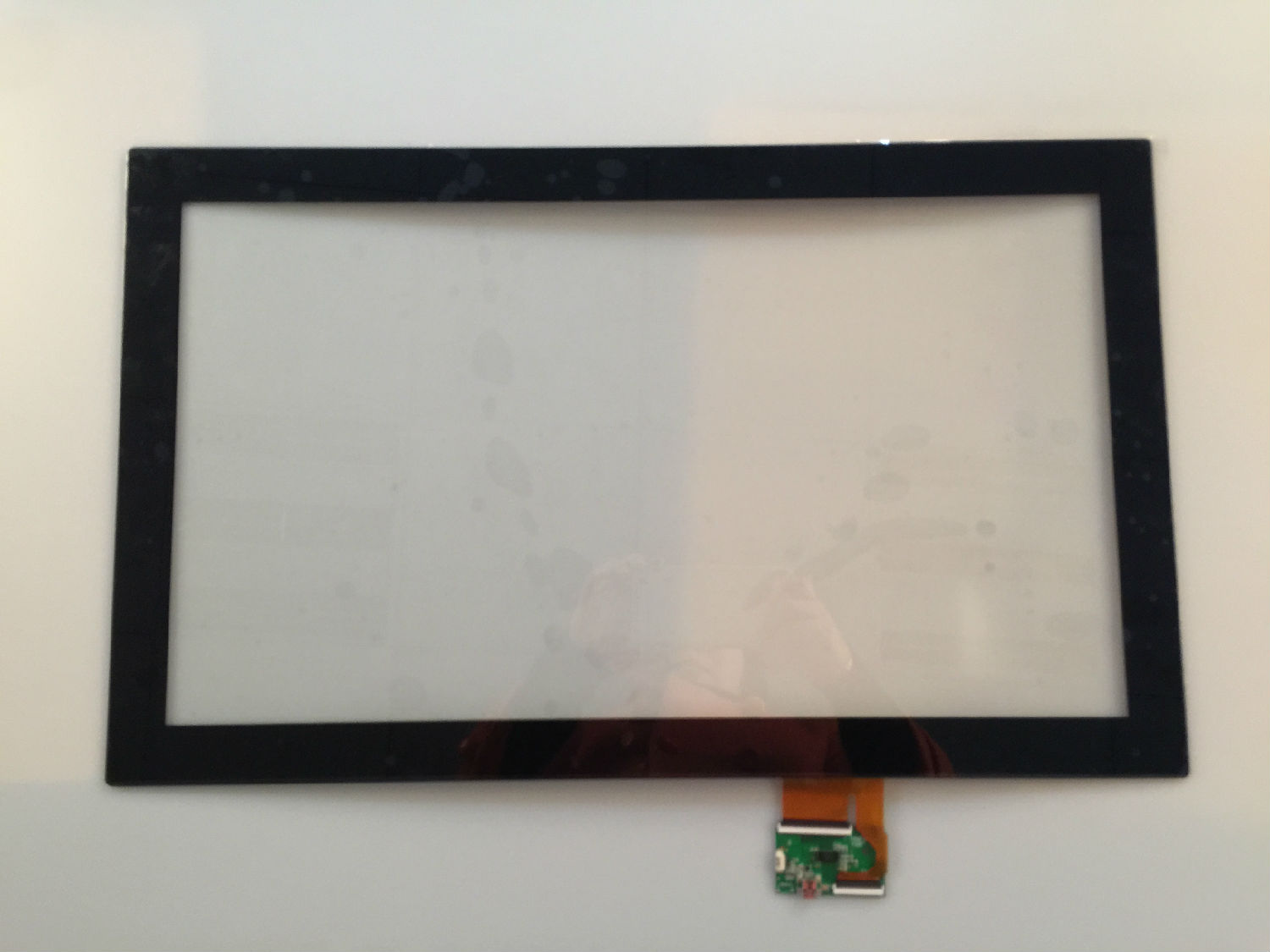 大尺寸触摸显现屏